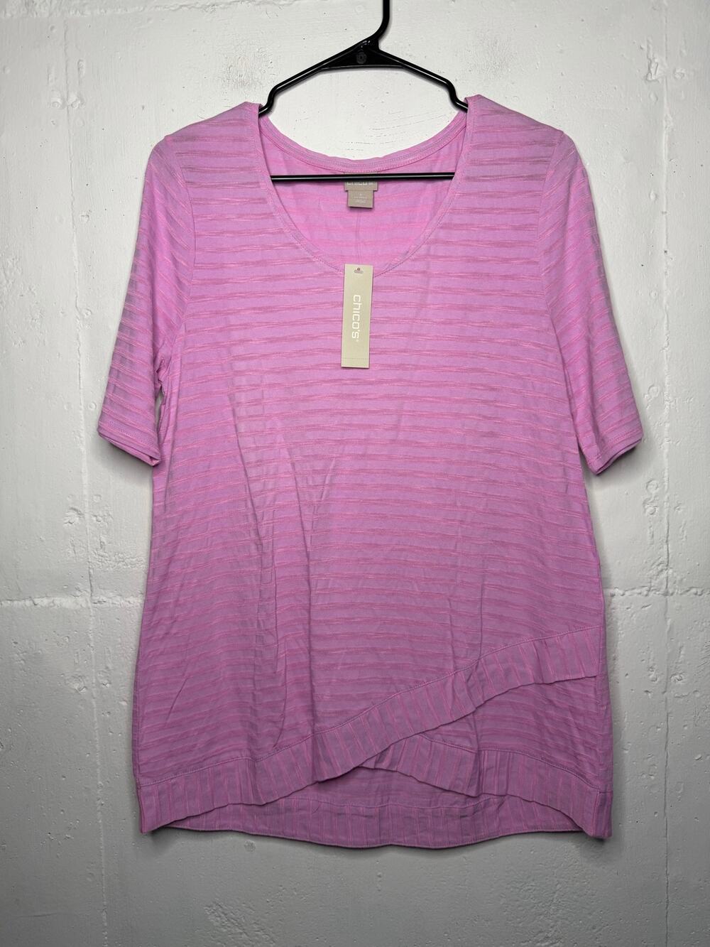 NEW Chicos Womens Shadow Stripe Knit Top Size 1 Womens Medium